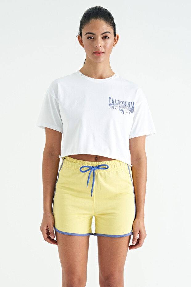 Beyaz Baskılı Düşük Kol Detaylı Oversize Kadın Crop T-Shirt - 02179