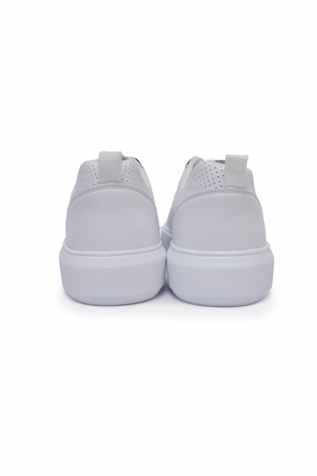 Beyaz Delikli Bağcıklı Suni Deri Erkek Spor Ayakkabı - 89055 - Thumbnail