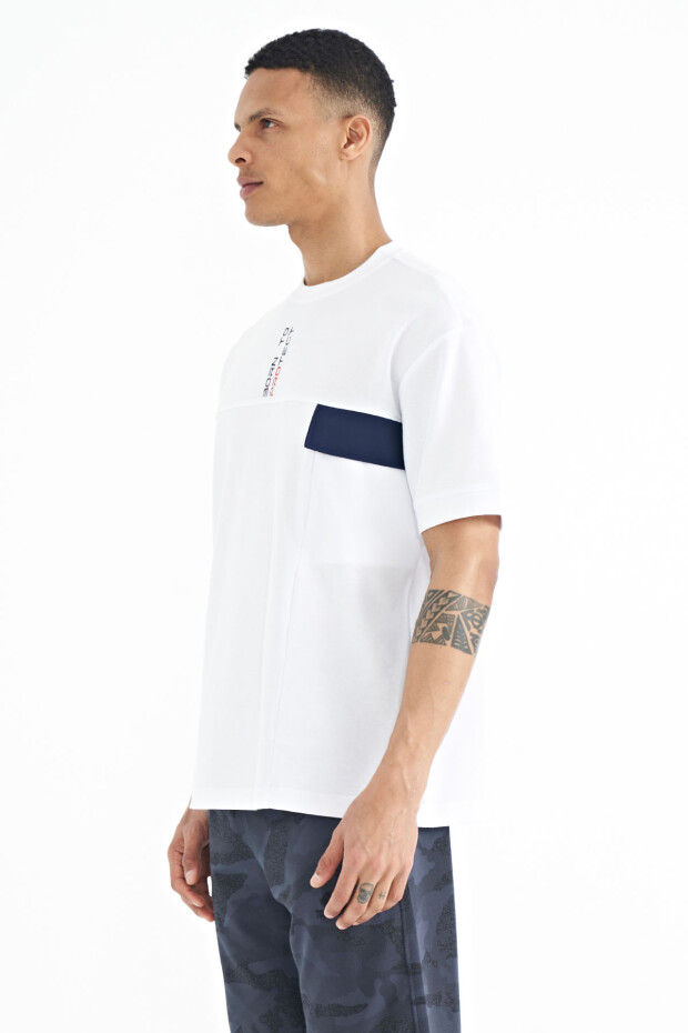 Beyaz Gizli Cep Detaylı Baskılı Oversize Erkek T-shirt - 88244