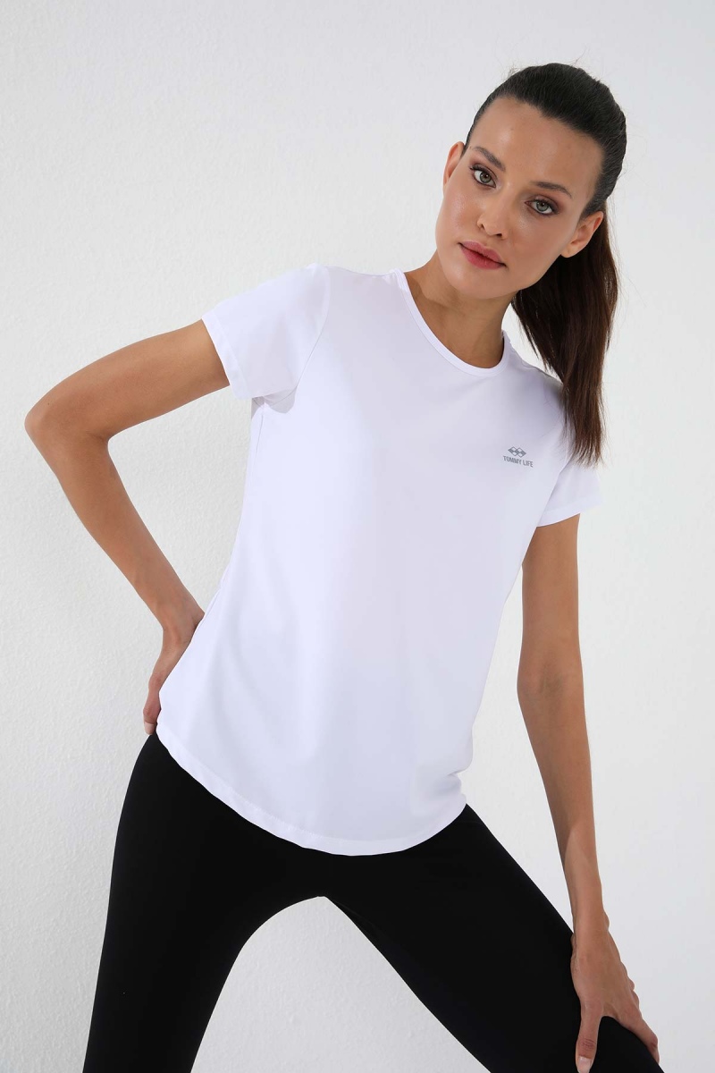 Beyaz Basic Kısa Kol Standart Kalıp O Yaka Kadın T-Shirt - 97144 - Thumbnail
