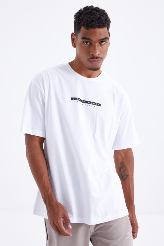 Beyaz Sırtı Yazı Baskılı O Yaka Erkek Oversize T-Shirt - 88100