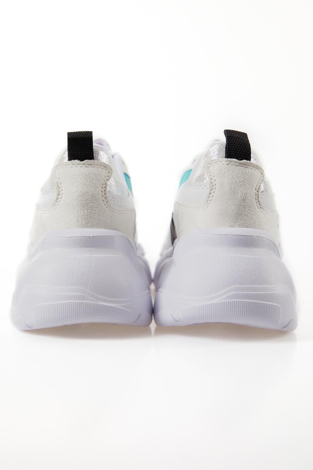 Beyaz Yüksek Tabanlı Bağcıklı Renk Geçişli Suni Deri Kadın Spor Ayakkabı - 89206