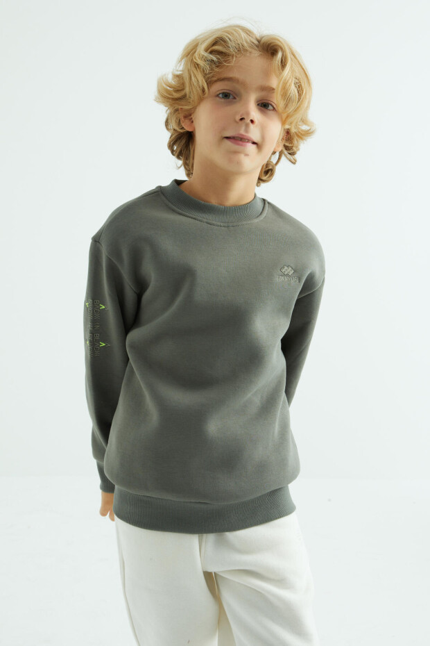 Tommy Life Çağla Minimal Yazı Nakışlı Basic O Yaka Standart Kalıp Erkek Çocuk Sweatshirt - 10990. 1