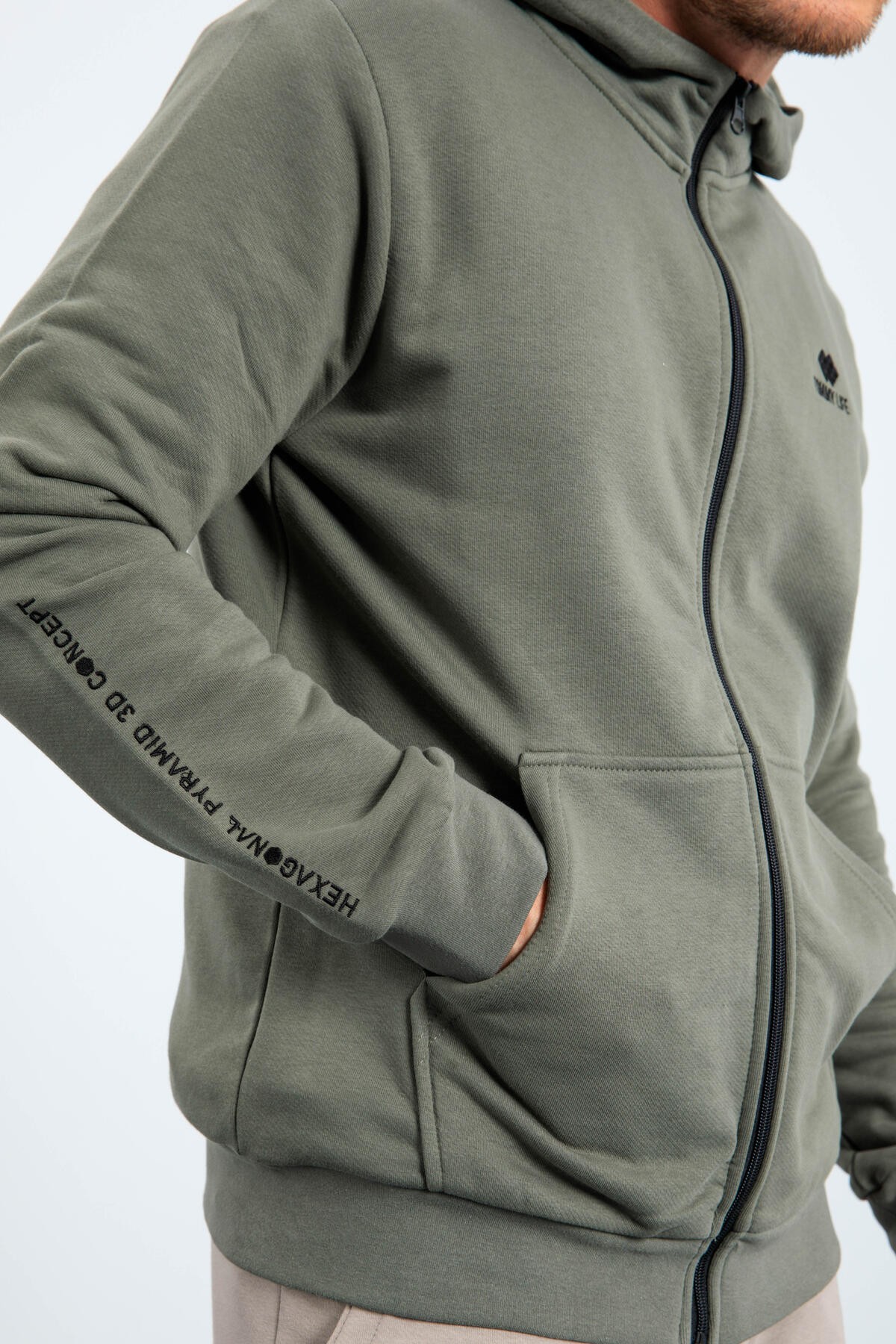 Çağla Basic Kapüşonlu Rahat Form Nakış Detaylı Fermuarlı Erkek Sweatshirt - 88035