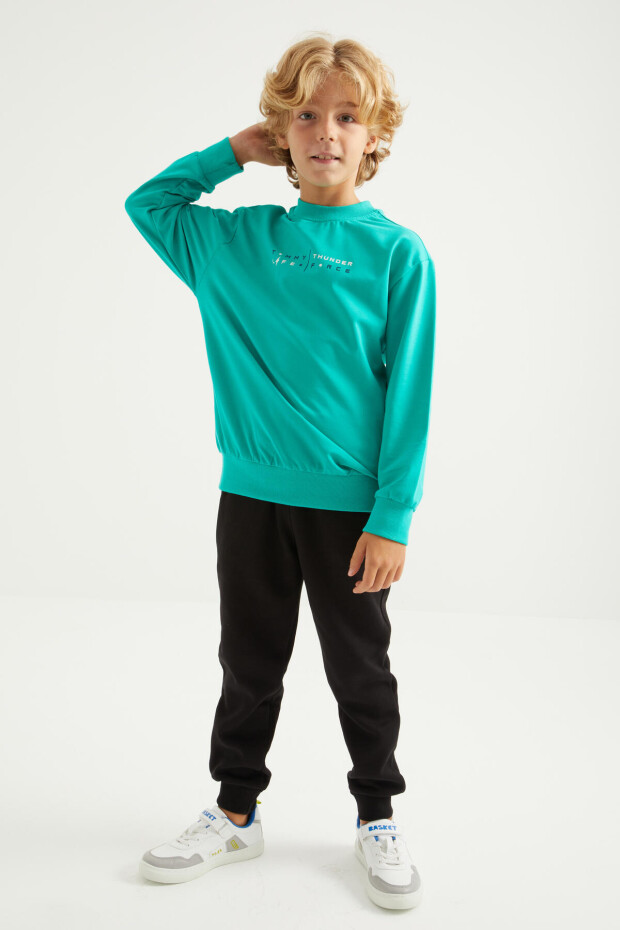 Tommy Life Deniz Yeşili Sırt Baskılı O Yaka Standart Kalıp Erkek Çocuk Sweatshirt - 11026. 6 Tommy Life Deniz Yeşili Sırt Baskılı O Yaka Standart Kalıp Erkek Çocuk Sweatshirt - 11026. 6
