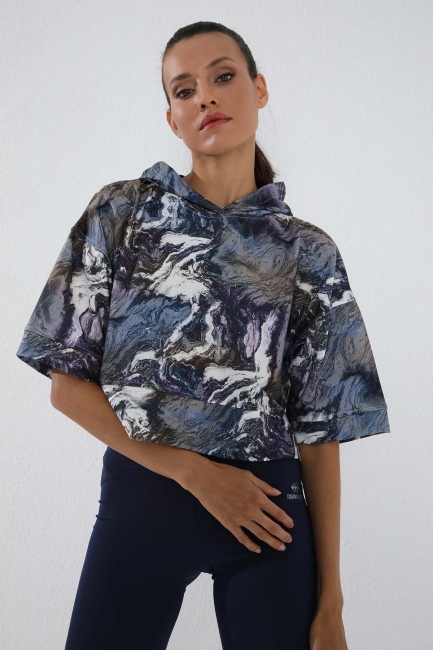Eflatun Batik Desenli Truvakar Kol Kapüşonlu Kadın Oversize Crop Top Sweatshirt - 97141 - Thumbnail