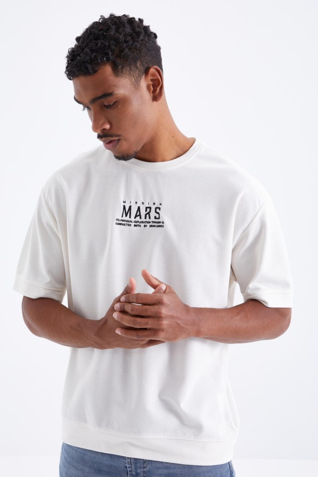 Ekru Mars Yazı Nakışlı O Yaka Erkek Oversize T-Shirt - 88104