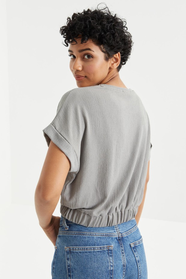 Tommy Life Gri Basic O Yaka Beli Lastikli Bürümcük Kumaş Kadın Crop Top T-Shirt - 97227. 4 Tommy Life Gri Basic O Yaka Beli Lastikli Bürümcük Kumaş Kadın Crop Top T-Shirt - 97227. 4