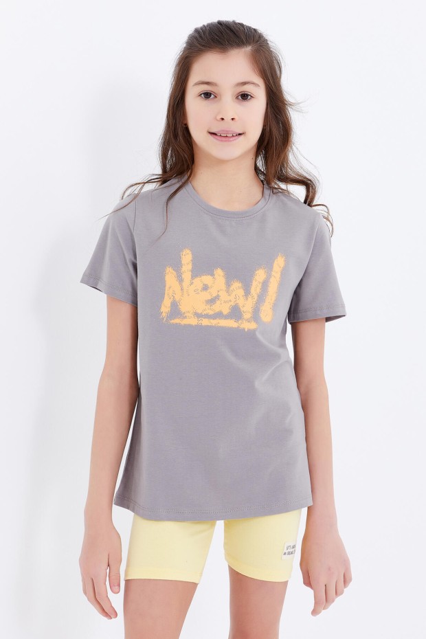 Gri Basic Yazı Baskılı O Yaka Rahat Form Kız Çocuk T-Shirt - 75041