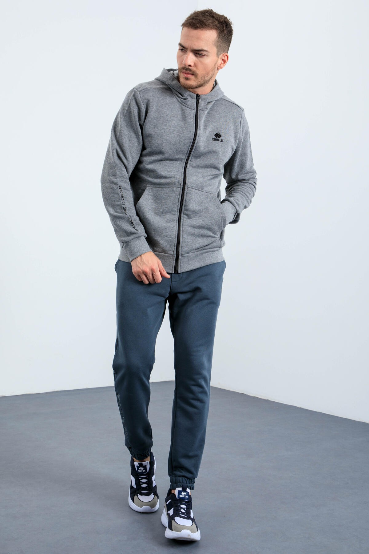 Gri Melanj Basic Kapüşonlu Rahat Form Nakış Detaylı Fermuarlı Erkek Sweatshirt - 88035