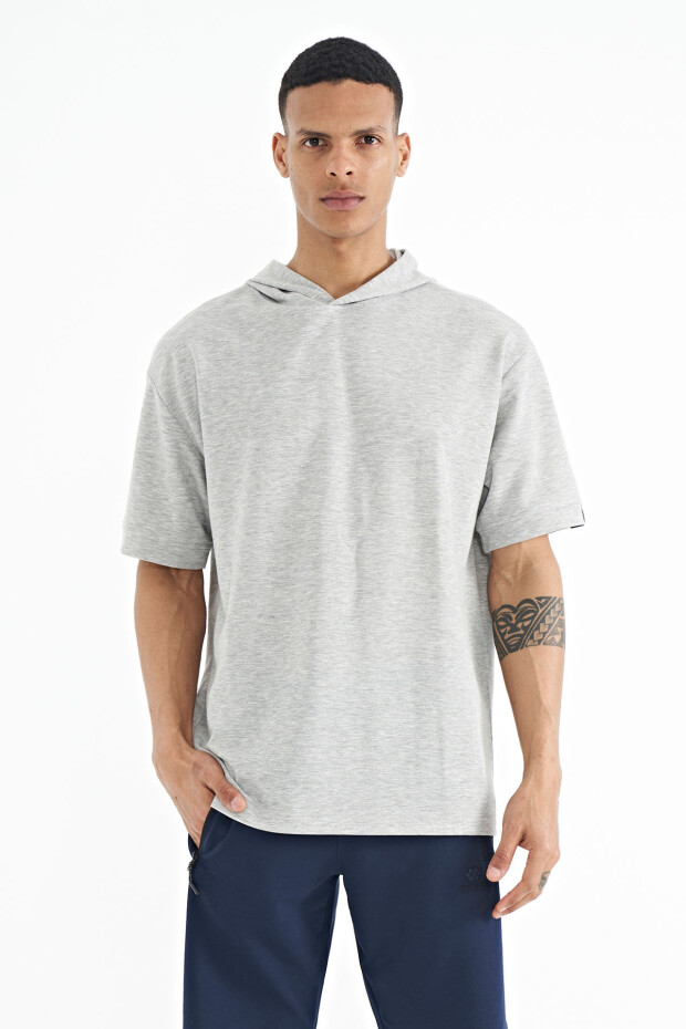 Gri Melanj Kapüşonlu Kol Etiket Detaylı Oversize Erkek T-shirt - 88179