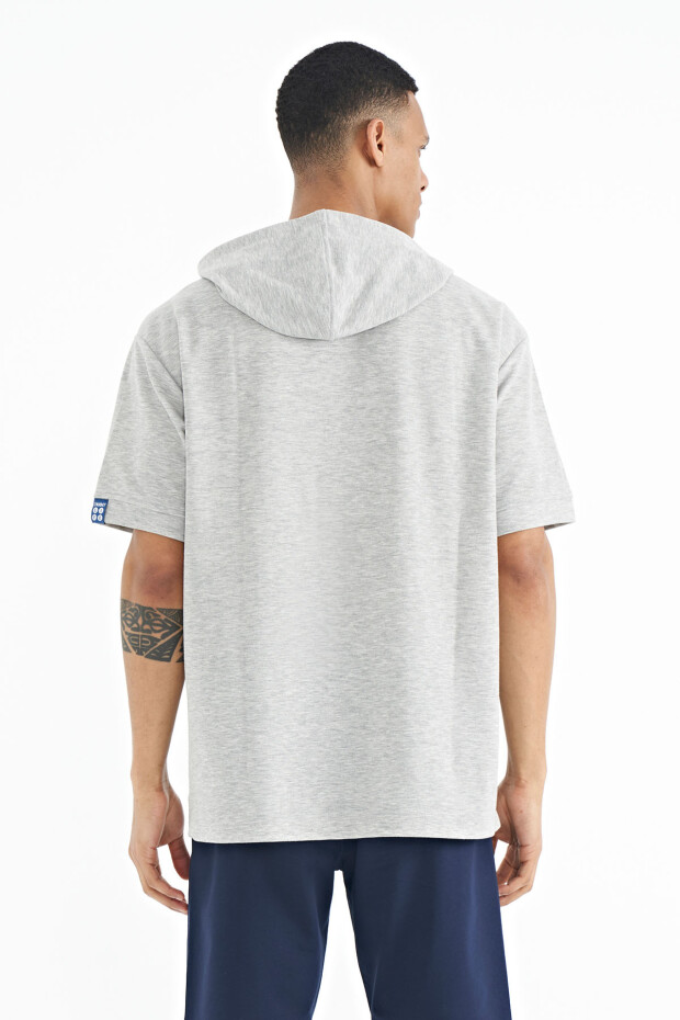 Gri Melanj Kapüşonlu Kol Etiket Detaylı Oversize Erkek T-shirt - 88179