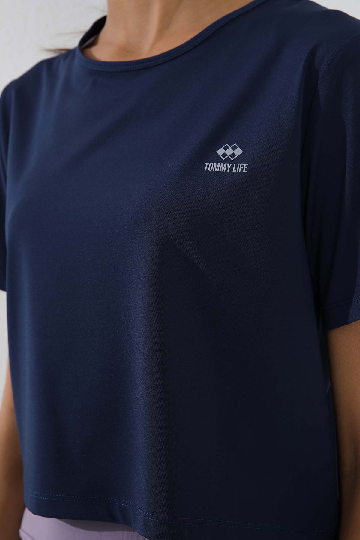 İndigo Basic Kısa Kol Standart Kalıp O Yaka Kadın Crop Top T-Shirt - 97143