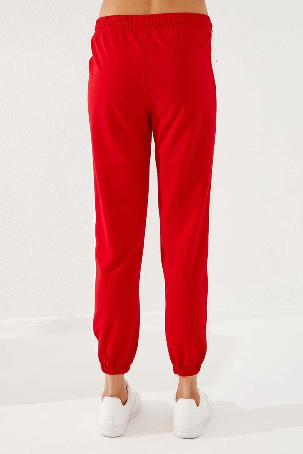 Kırmızı İki Renk Şeritli Rahat Form Lastik Paça Kadın Eşofman Alt - 94582