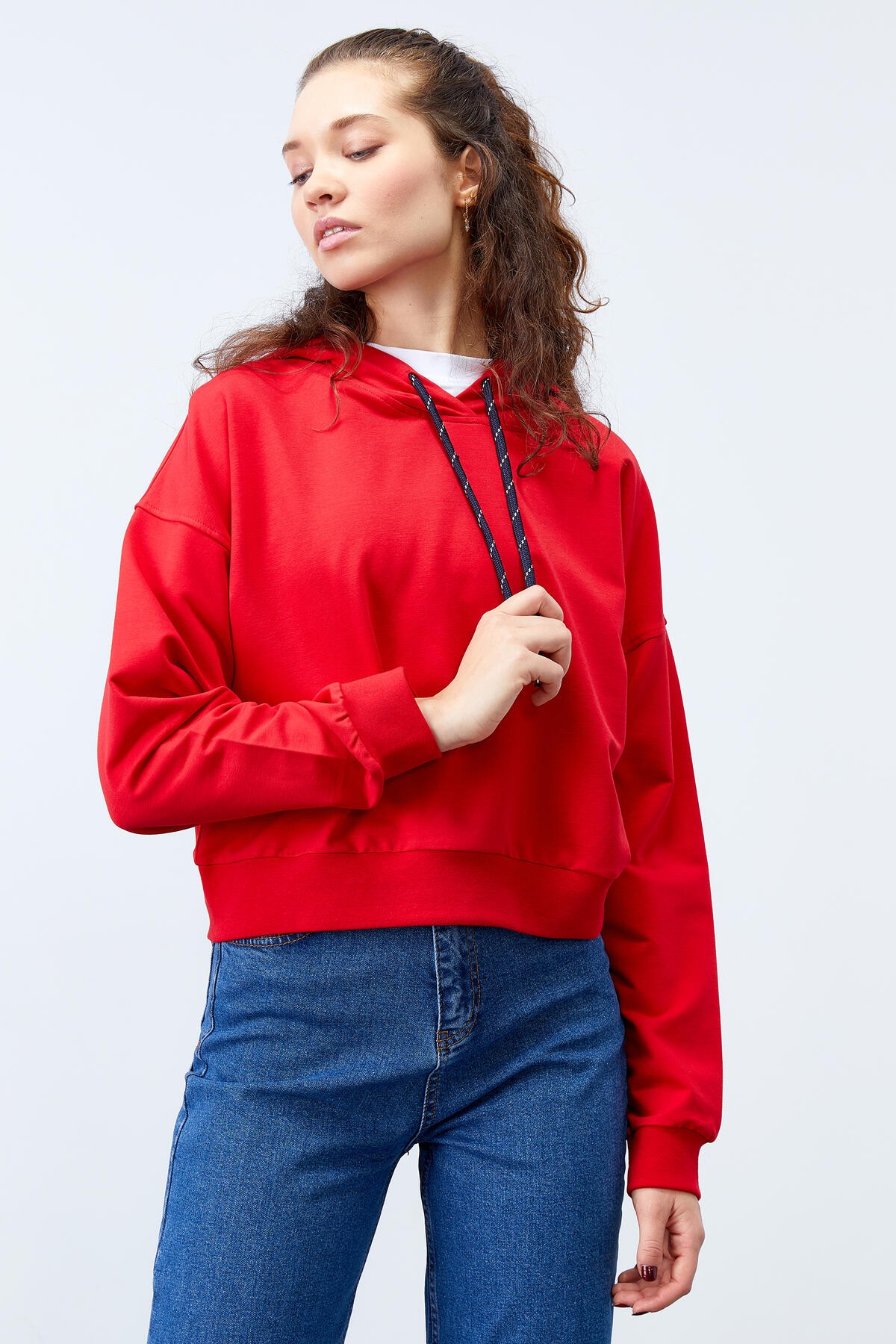 Kırmızı Uzun Kol Rahat Form Kapüşonlu Kadın Sweatshirt - 97115