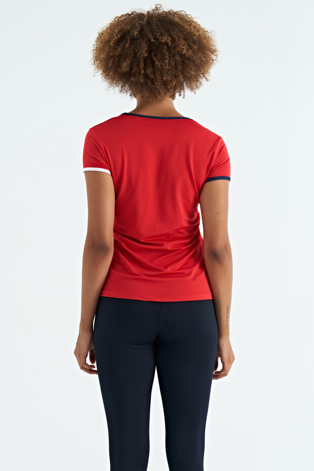 Kırmızı V Yaka Standart Kalıp Kısa Kol Kadın Spor T-Shirt - 97268