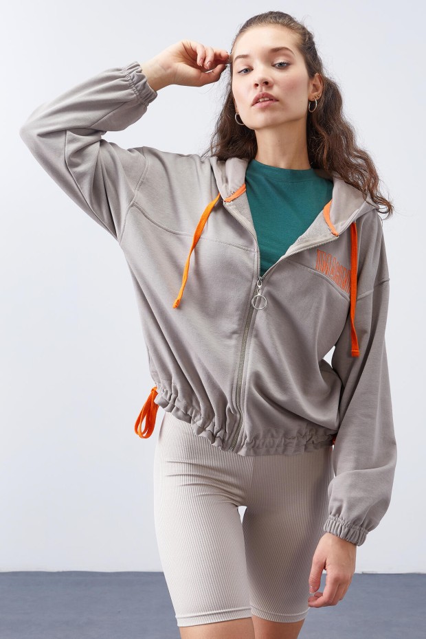 Koyu Bej Kapüşonlu Renkli Bağcıklı Fermuarlı Kadın Oversize Sweatshirt - 97176