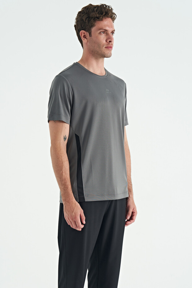 Koyu Gri O Yaka Standart Kalıp Biyeli Aktif Spor Erkek T-Shirt - 88254