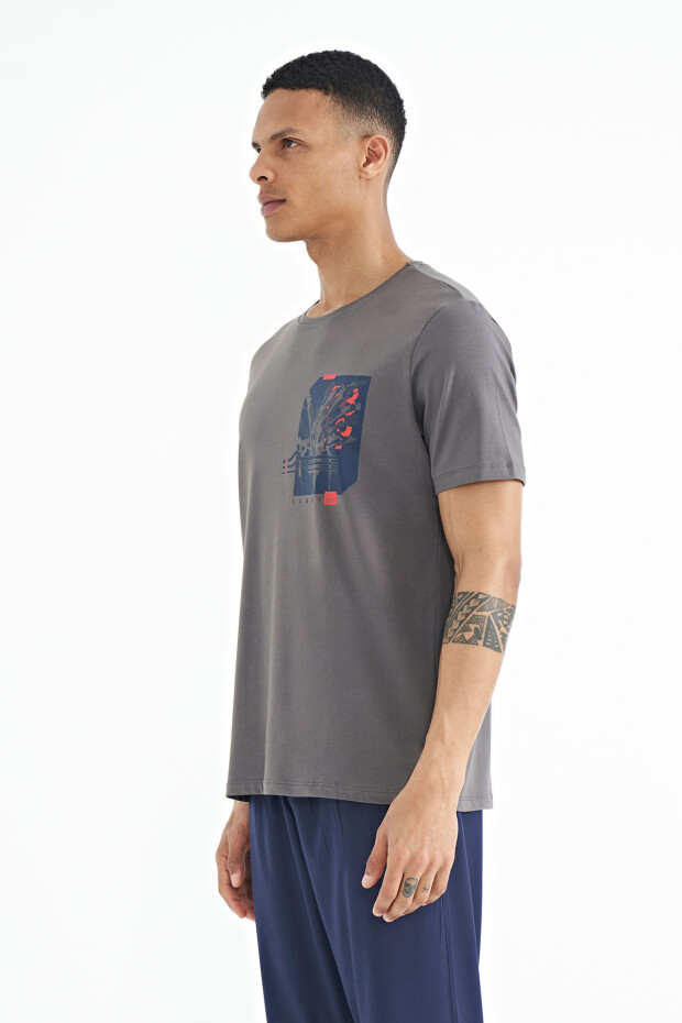 Koyu Gri Ön Arka Baskı Detaylı Standart Form Erkek T-shirt - 88233