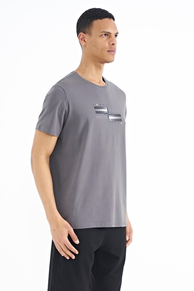 Koyu Gri Yazılı Şekil Basklı Standart Kalıp Erkek T-shirt - 88215
