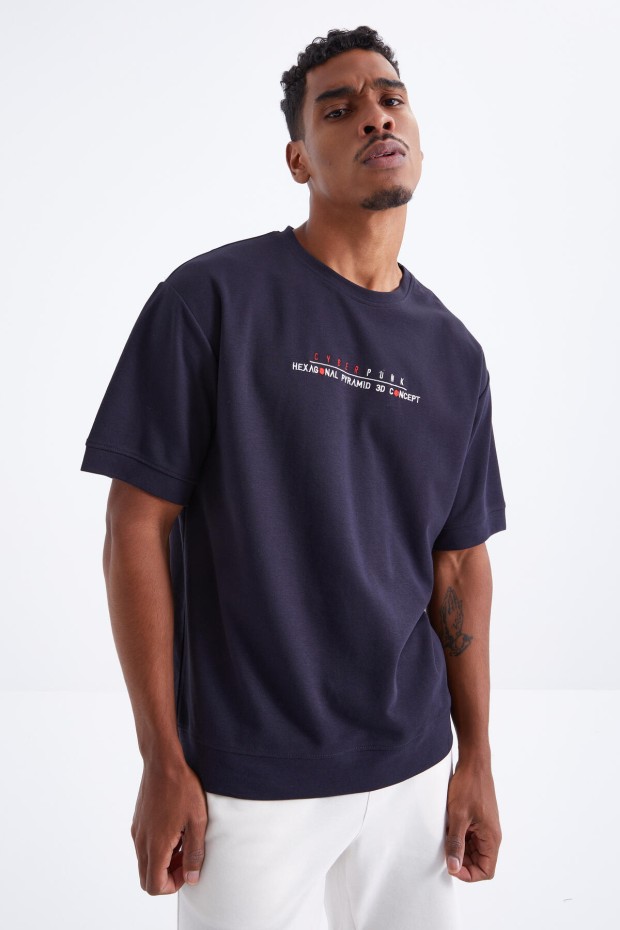 TommyLife - Lacivert Minimal Yazı Nakışlı O Yaka Erkek Oversize T-Shirt - 88106