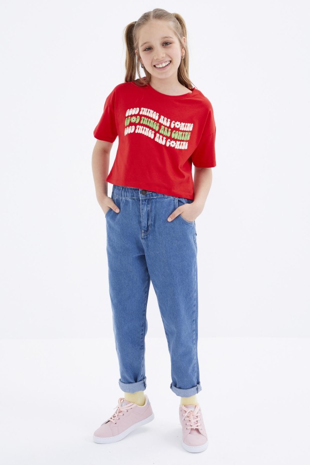 Nar Çiçeği Oversize Renkli Yazı Baskılı Düşük Omuz O Yaka Kız Çocuk Crop T-Shirt - 75038