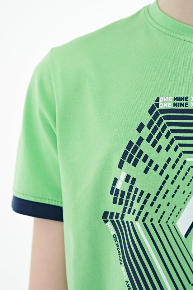 Neon Yeşil Kol Ucu Renkli Detaylı Baskılı Standart Kalıp Erkek Çocuk T-Shirt - 11156