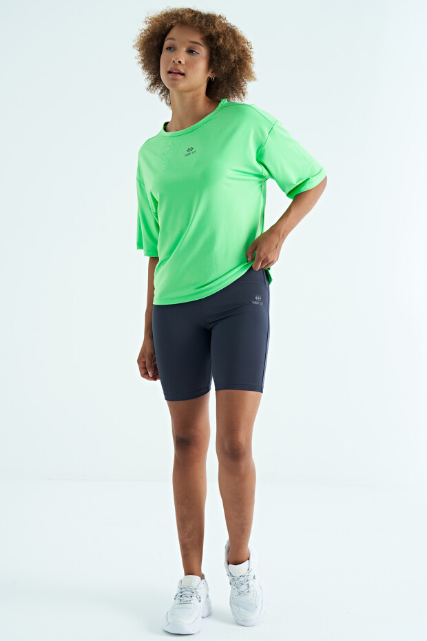 Neon Yeşil O Yaka Baskı Detaylı Oversize Kısa Kol Kadın T-Shirt - 97263