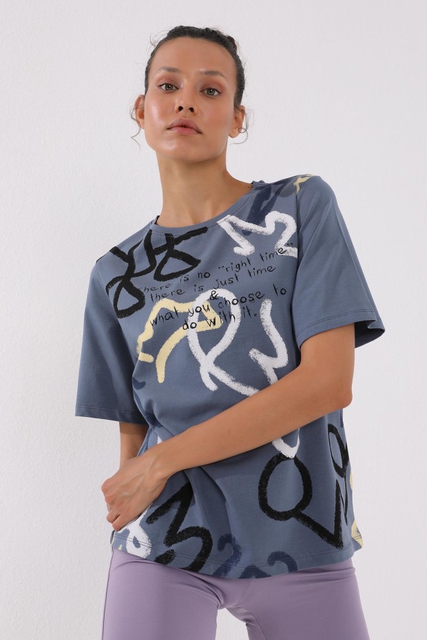 Petrol Karışık Desenli Yazı Baskılı O Yaka Kadın Oversize T-Shirt - 97132