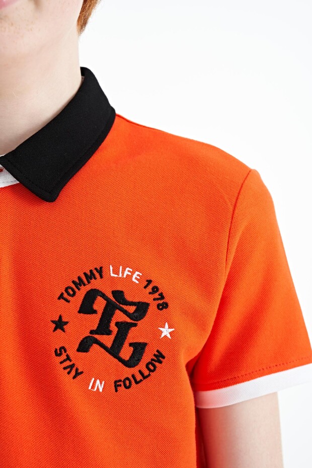 Portakal Kol Gögüs Nakış Detaylı Standart Kalıp Polo Yaka Erkek Çocuk T-Shirt - 11086
