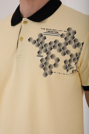 Sarı Altıgen Desen Baskılı Standart Kalıp Polo Yaka Erkek T-Shirt - 87928 - Thumbnail