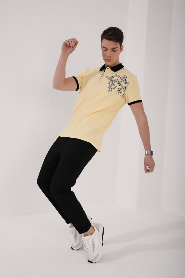 Sarı Altıgen Desen Baskılı Standart Kalıp Polo Yaka Erkek T-Shirt - 87928