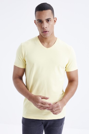 TommyLife - Sarı Basic Kısa Kol Standart Kalıp V Yaka Erkek T-Shirt - 87912