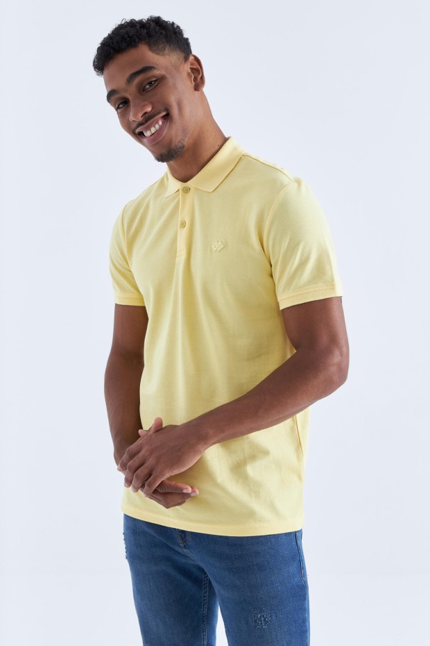 TommyLife - Sarı Basic Logolu Standart Kalıp Triko Polo Yaka Erkek T-Shirt - 87748
