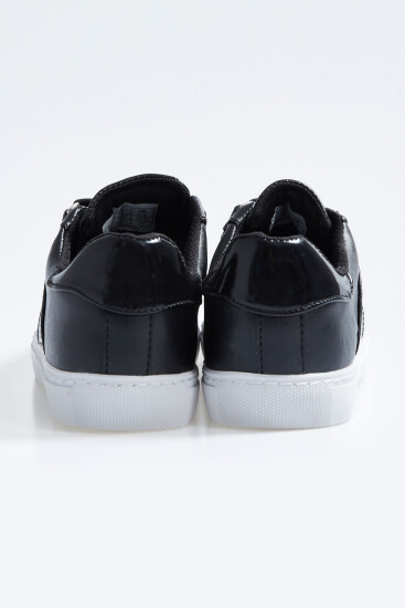 Siyah Bağcıklı Şerit Detaylı Suni Deri Kadın Spor Ayakkabı - 89202 - Thumbnail