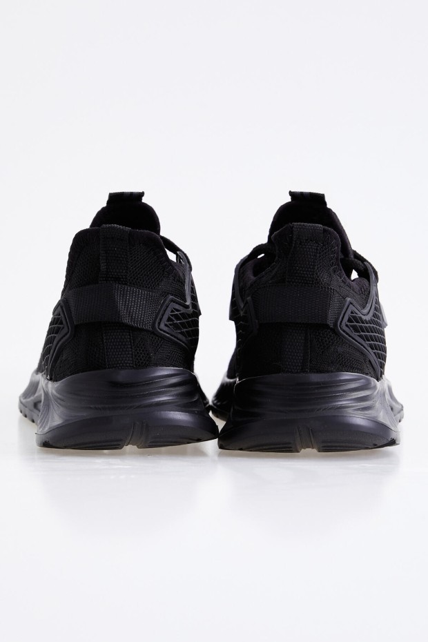 Siyah Bağcıklı Yazı Detaylı Yüksek Taban Erkek Spor Ayakkabı - 89100
