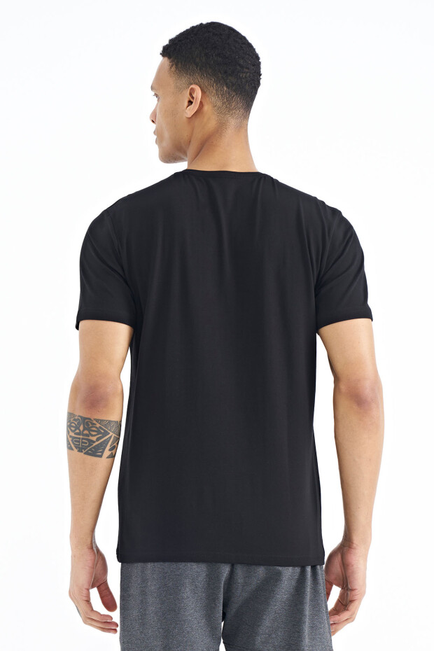 Siyah Baskı Detaylı O Yaka Standart Kalıp Erkek T-Shirt - 88214