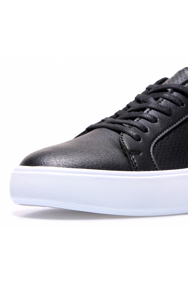 Siyah - Beyaz Delikli Bağcıklı Suni Deri Erkek Spor Ayakkabı - 89055