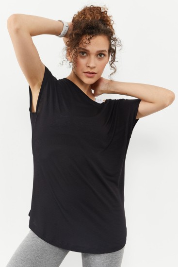 TommyLife - Siyah Basic Kısa Kol Rahat Form O Yaka Kadın T-Shirt - 97151