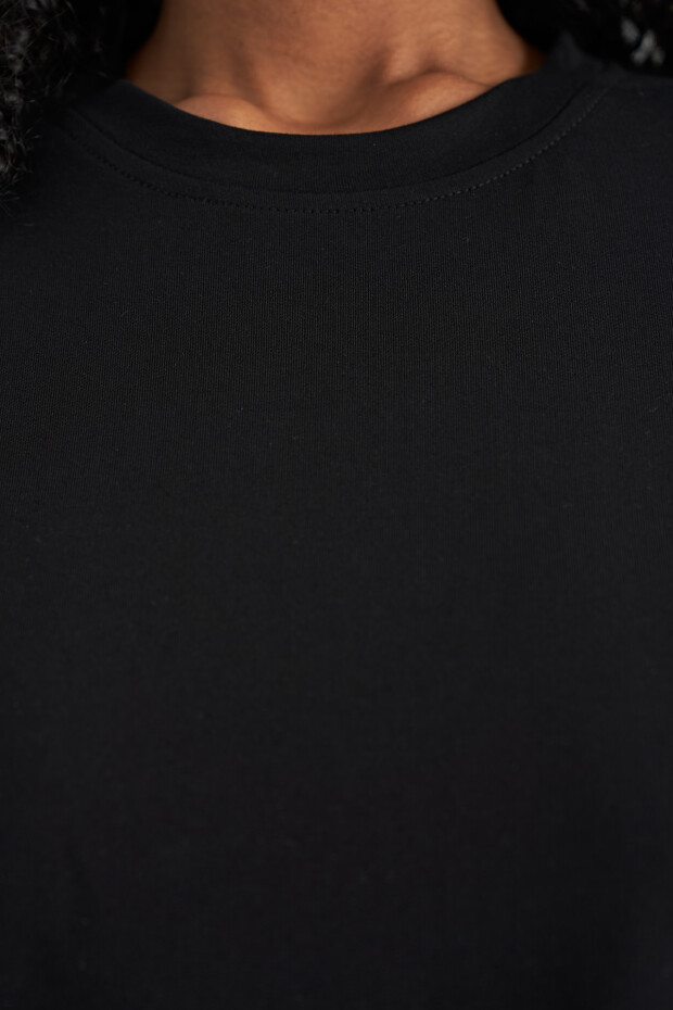 Siyah Nakış Detaylı Balon Kol Crop Basic Kadın Sweatshirt - 02118