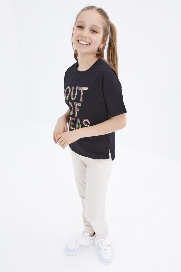 Siyah Oversize Yazı Baskılı O Yaka Düşük Omuz Kız Çocuk T-Shirt - 75028