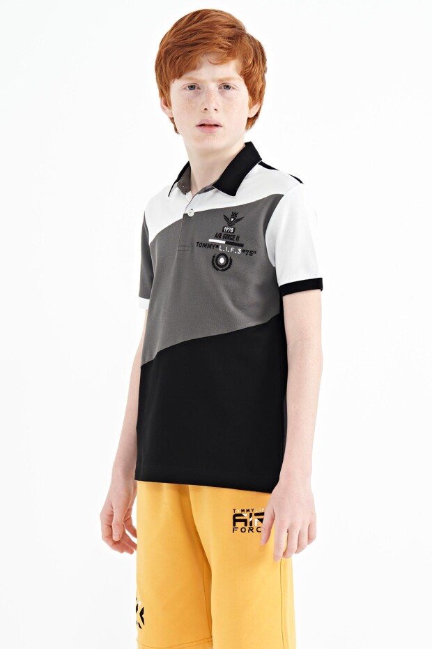 Tommy Life Siyah Renk Bloklu Nakış Detaylı Standart Kalıp Polo Yaka Erkek Çocuk T-shirt - 11088. 7