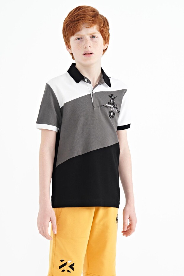 Tommy Life Siyah Renk Bloklu Nakış Detaylı Standart Kalıp Polo Yaka Erkek Çocuk T-shirt - 11088. 8