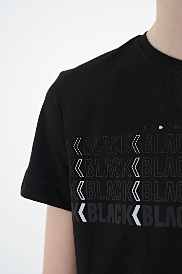 Siyah Yazı Baskılı O Yaka Standart Kalıp Erkek Çocuk T-Shirt - 11149