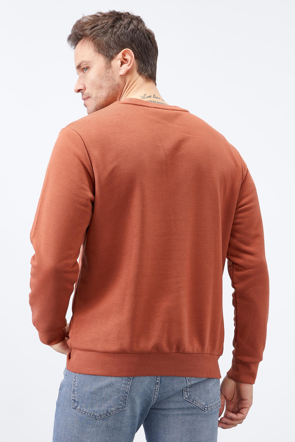 Tarçın Yazı Nakışlı O Yaka Rahat Form Erkek Sweatshirt - 88020