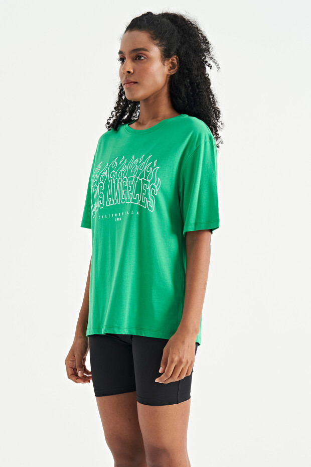 Yeşil Baskı Detaylı Oversize O Yaka Basic Kadın T-Shirt - 02181