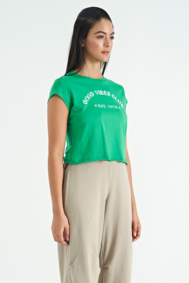Yeşil Yazı Baskılı Rahat Kalıp O Yaka Kadın Basıc T-Shirt - 02255